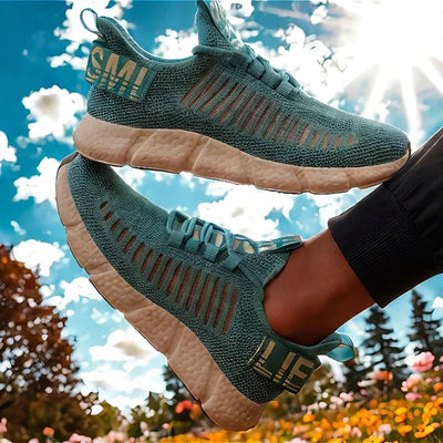 Men's Sports Shoes Fashionable Lightweight Breathable Trendy Flat Shoes Outdoor Athletics Jogging Gym Training Shoes Sneakers